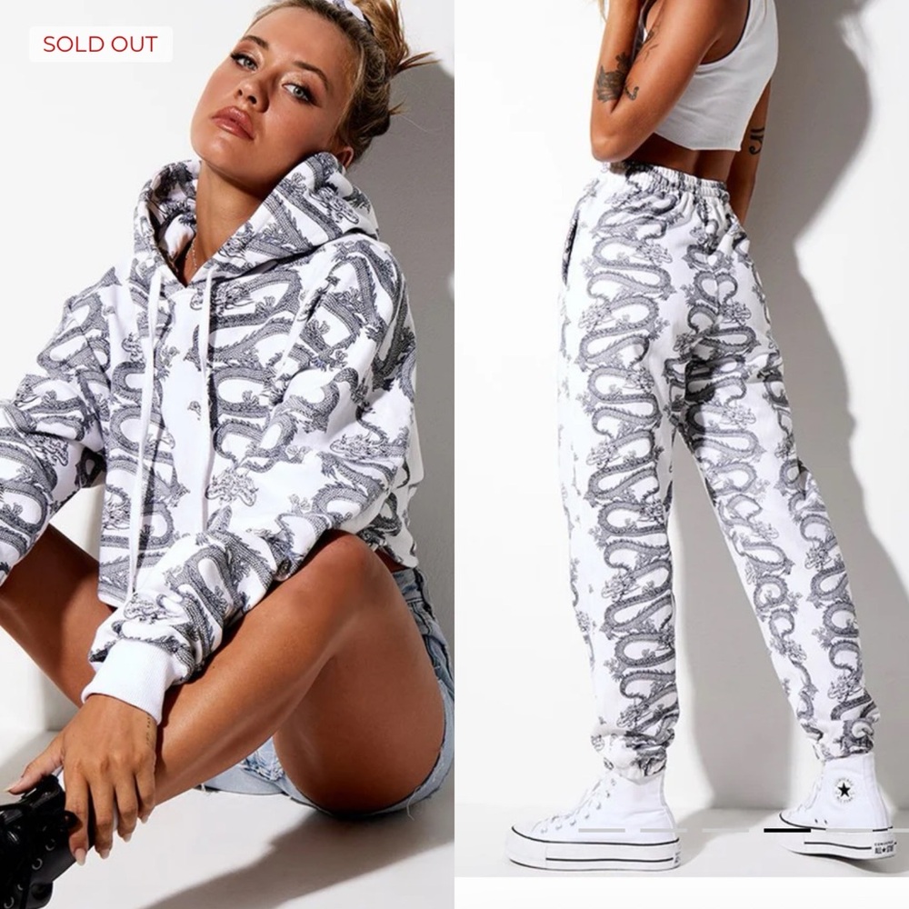 Motel Basta Sweatpants and Roky hoodie sweatshirt set in white dragon print